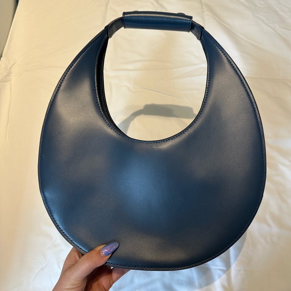 STAUD Moon Shoulder Bag in Navy ASO Kendall Jenner